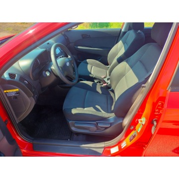 Hyundai i30  Hatchback 2007,  1.4 benzyna - Na sprzedaż za 13 900 zł - Dolna Grupa - zdjęcie 8
