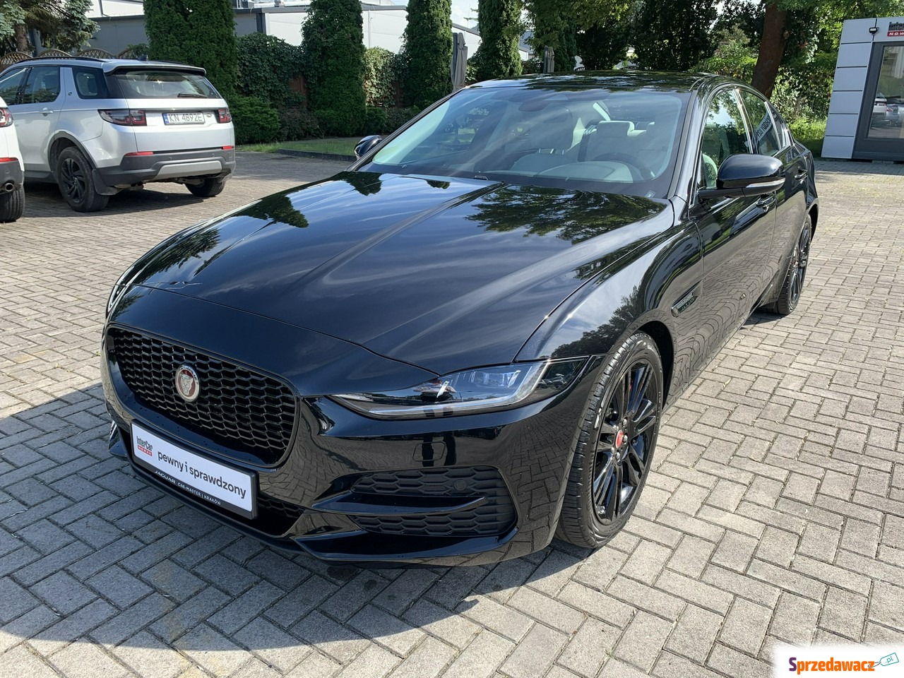 Jaguar XE 2022