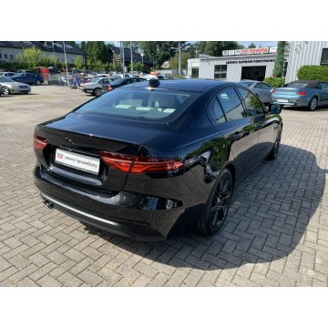 Jaguar XE  Sedan/Limuzyna 2022,  2.0 diesel, automat - Na sprzedaż za 235 899 zł - Kraków - zdjęcie 6