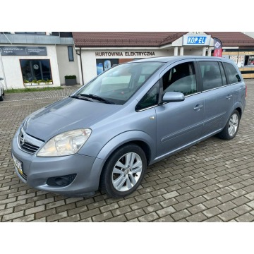 Opel Zafira - Hak - 7 osobowy - 2008r - 150 tyś km