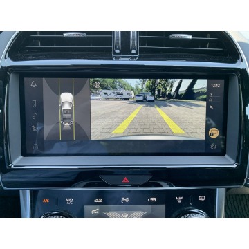 Jaguar XE  Sedan/Limuzyna 2022,  2.0 diesel, automat - Na sprzedaż za 248 999 zł - Kraków - zdjęcie 12