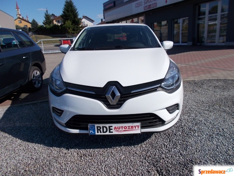 Renault Clio  Hatchback 2020,  0.0 benzyna - Na sprzedaż za 38 500 zł - Dębica