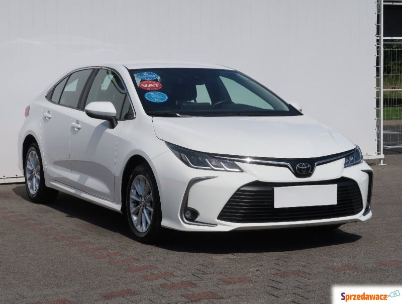 Toyota Corolla  Liftback 2022,  1.5 benzyna - Na sprzedaż za 67 999 zł - Bielany Wrocławskie