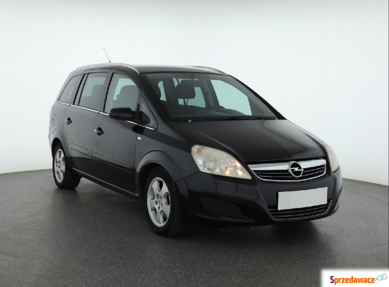 Opel Zafira 1.9 CDTI (150KM), 2008 - Samochody osobowe - Piaseczno