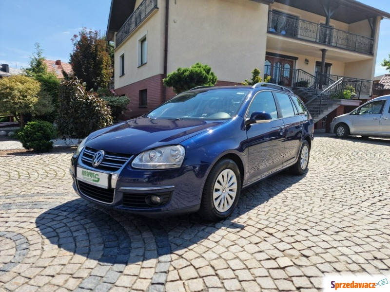 Volkswagen Golf 2009,  1.9 diesel - Na sprzedaż za 15 900 zł - Głogówek