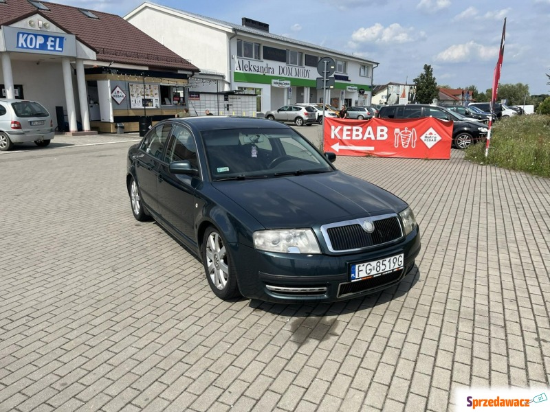 Škoda Superb - 2.8 Lpg - 2003 r - - Samochody osobowe - Głogów