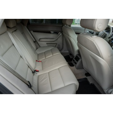 Audi A6  Kombi 2007,  2.7 diesel, automat - Na sprzedaż za 22 700 zł - Zwoleń - zdjęcie 8
