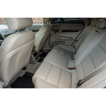 Audi A6  Kombi 2007,  2.7 diesel, automat - Na sprzedaż za 22 700 zł - Zwoleń - zdjęcie 7