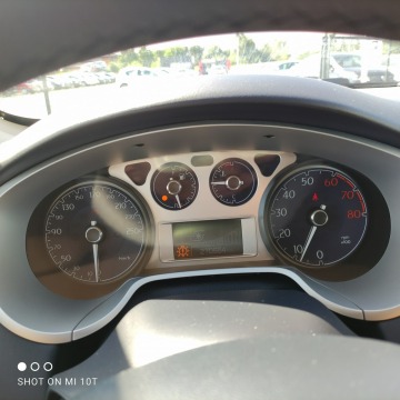 Lancia Delta  Liftback 2009,  1.4 benzyna - Na sprzedaż za 17 600 zł - Lipówki - zdjęcie 11