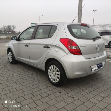 Hyundai i20  Hatchback 2011,  1.2 benzyna - Na sprzedaż za 14 800 zł - Lipówki - zdjęcie 9