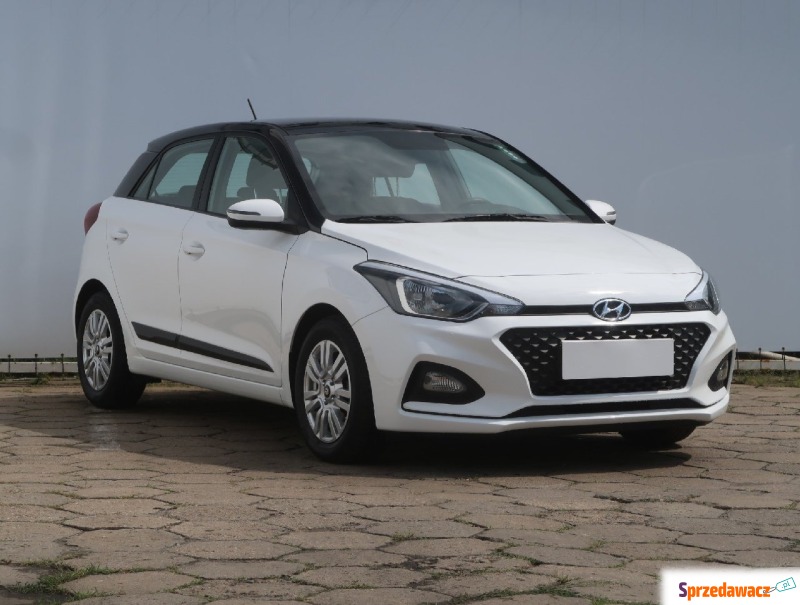 Hyundai i20  Hatchback 2019,  1.3 benzyna - Na sprzedaż za 47 999 zł - Łódź