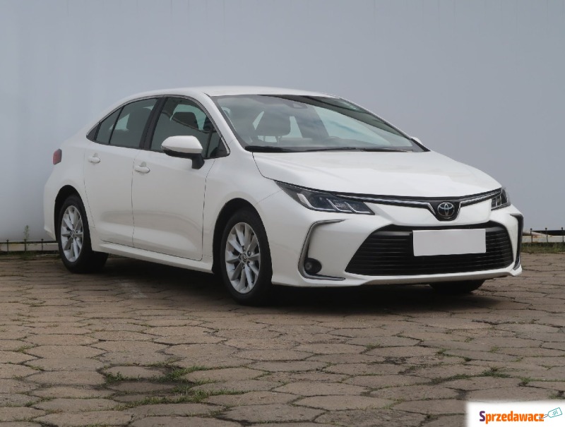 Toyota Corolla  Liftback 2022,  1.5 benzyna - Na sprzedaż za 69 999 zł - Łódź