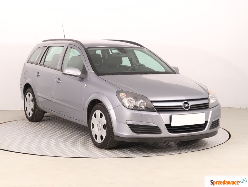 Opel Astra  Kombi 2005,  1.6 benzyna - Na sprzedaż za 9 999,00 zł - Głogów