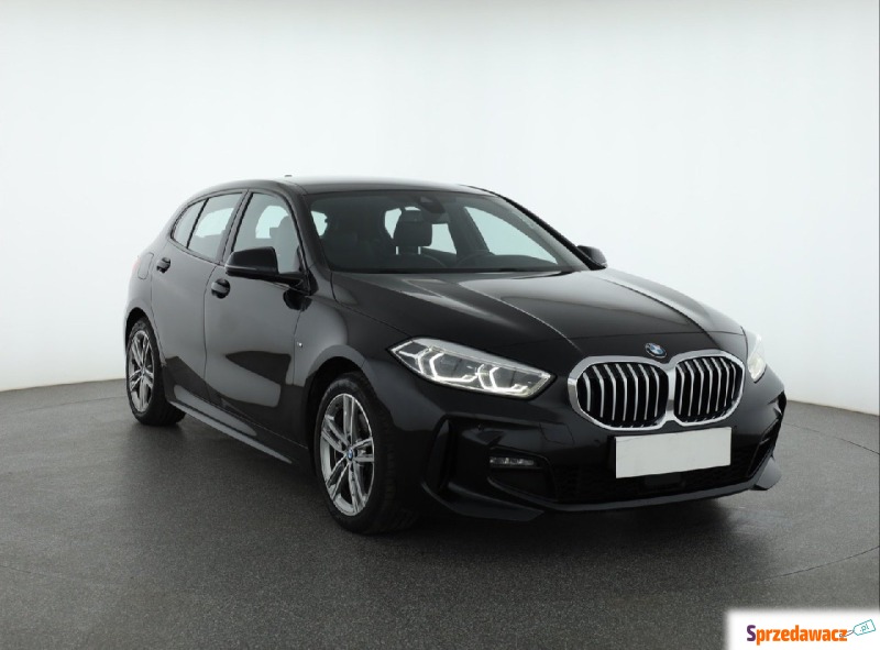 BMW Seria 1  Hatchback 2021,  1.5 benzyna - Na sprzedaż za 95 999 zł - Piaseczno