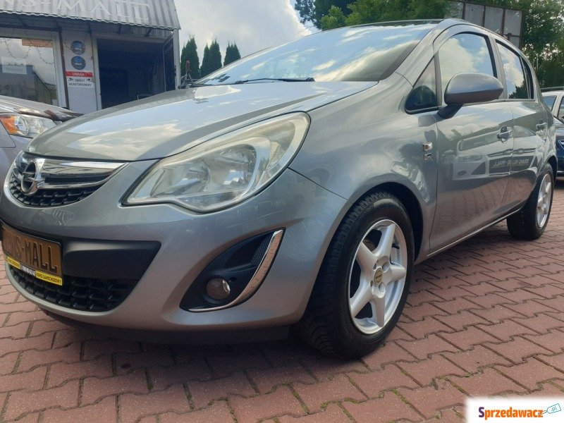 Opel Corsa  Hatchback 2012,  1.3 benzyna - Na sprzedaż za 18 700 zł - Lublin