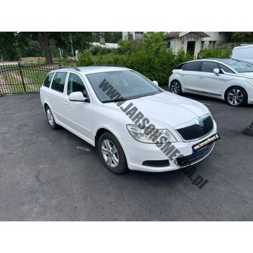 Skoda Octavia 2011,  2.0 diesel, automat - Na sprzedaż za 35 670 zł - Skoczów - zdjęcie 4