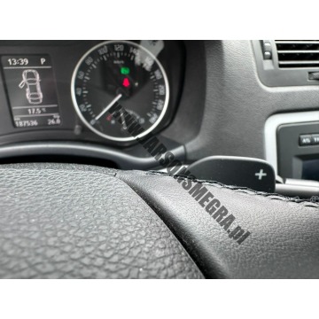 Skoda Octavia 2011,  2.0 diesel, automat - Na sprzedaż za 35 670 zł - Skoczów - zdjęcie 11