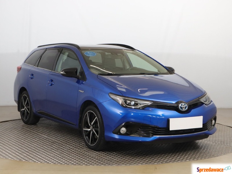 Toyota Auris Hybrid (136KM), 2018 - Samochody osobowe - Zabrze