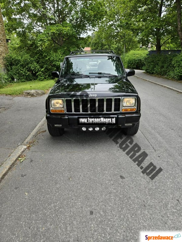 Jeep Cherokee  SUV 1999,  4.0 benzyna - Na sprzedaż za 26 600 zł - Kiczyce