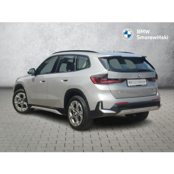 BMW X1  SUV 2023,  2.0 benzyna, automat - Na sprzedaż za 179 900 zł - Poznań - zdjęcie 3