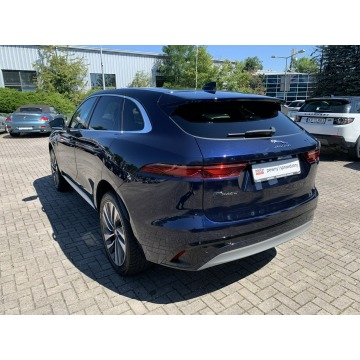 Jaguar F-PACE  SUV 2022,  2.0 benzyna, automat - Na sprzedaż za 315 899 zł - Kraków - zdjęcie 8
