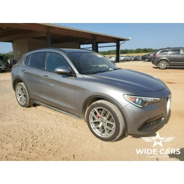 Alfa Romeo Stelvio - TI Q4 Turbo 280HP