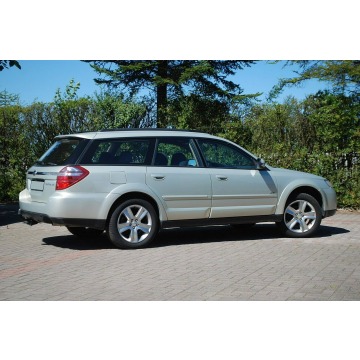 Subaru Outback 2007,  2.5 benzyna+LPG - Na sprzedaż za 23 900 zł - Słupsk - zdjęcie 6