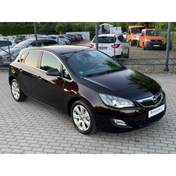 Opel Astra - *Niski Przebieg*Gwarancja*Turbo*