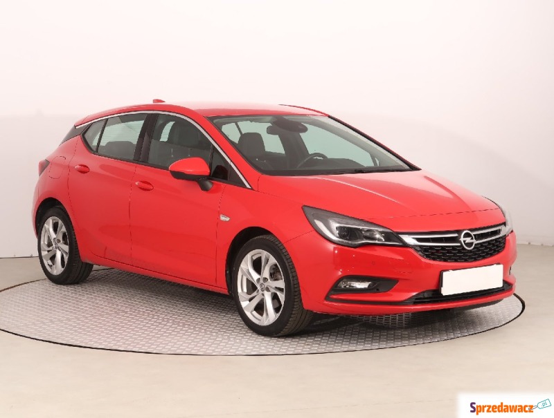 Opel Astra  Hatchback 2016,  1.4 benzyna - Na sprzedaż za 53 999 zł - Toruń