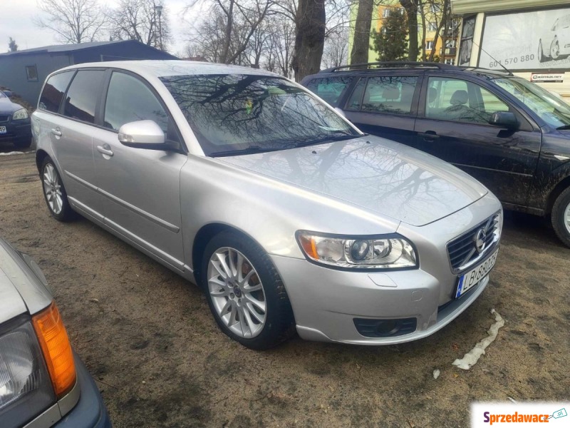 Volvo V50  Kombi 2011,  1.6 diesel - Na sprzedaż za 17 850 zł - Biała Podlaska