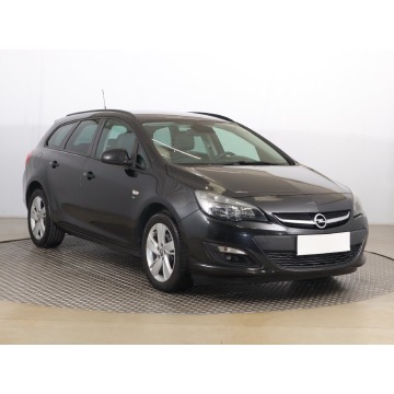 Opel Astra 2.0 CDTI (165KM), 2014