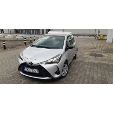 Toyota Yaris  Hatchback 2019,  1.0 benzyna - Na sprzedaż za 51 906 zł - Rybnik - zdjęcie 11