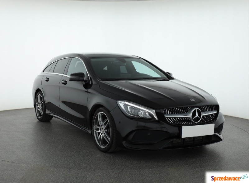 Mercedes - Benz CLA-klasa  Kombi 2018,  1.6 benzyna - Na sprzedaż za 97 999 zł - Piaseczno