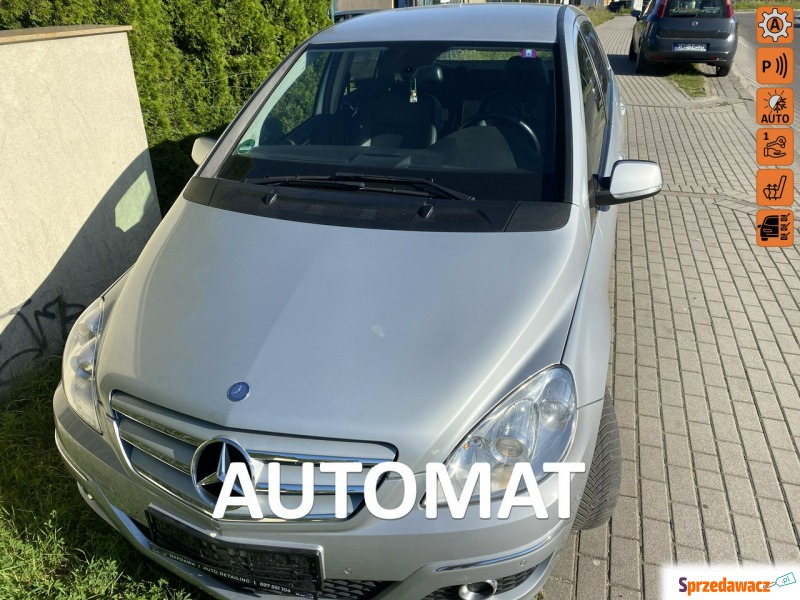 Mercedes B 180 - Automat, skóry, podg. fotele,... - Samochody osobowe - Wejherowo