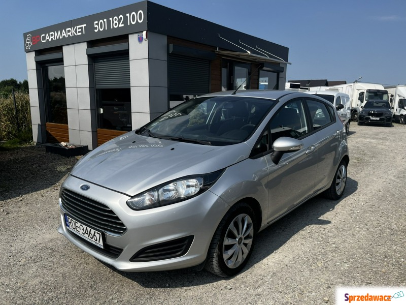 Ford Fiesta  Hatchback 2015,  1.5 diesel - Na sprzedaż za 19 900 zł - Dębica