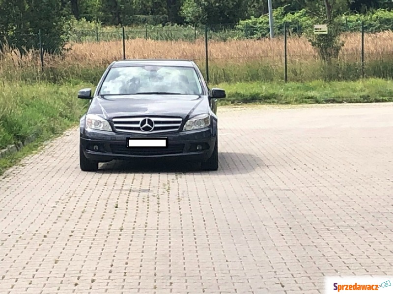 Mercedes - Benz C-klasa  Sedan/Limuzyna 2009,  2.2 diesel - Na sprzedaż za 26 000 zł - Nowa Ruda