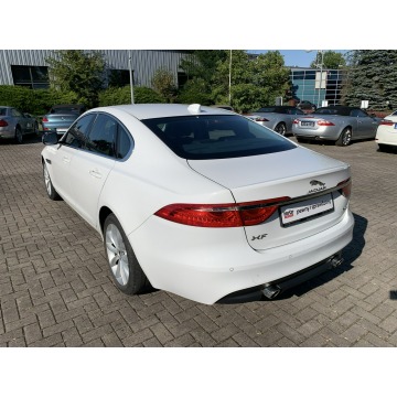 Jaguar XF  Sedan/Limuzyna 2018,  2.0 diesel, automat - Na sprzedaż za 129 899 zł - Kraków - zdjęcie 8