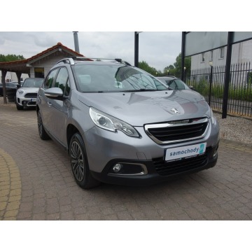 Peugeot 2008 2015r 1.2 benzyna 82km bezwypadkowy klima niski przebieg