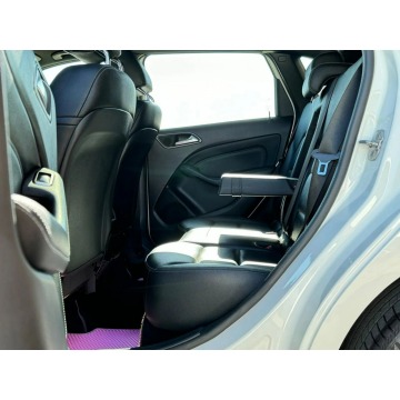 Mercedes - Benz B-klasa  Liftback 2018,  2.0 benzyna, automat - Na sprzedaż za 69 900 zł - Rumia - zdjęcie 8