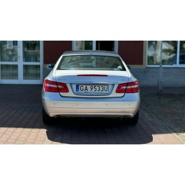 Mercedes - Benz E-klasa  Coupe/Sportowy 2009,  3.0 diesel, automat - Na sprzedaż za 49 900 zł - Rumia - zdjęcie 6