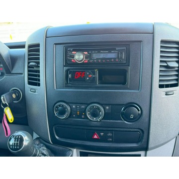 Volkswagen Crafter 2011,  2.0 diesel - Na sprzedaż za 40 467 zł - Rumia - zdjęcie 7