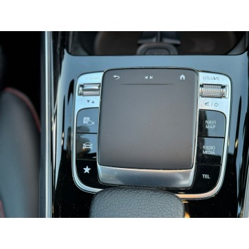 Mercedes - Benz GLB-klasa  SUV 2019,  1.3 benzyna, automat - Na sprzedaż za 149 900 zł - Rumia - zdjęcie 11