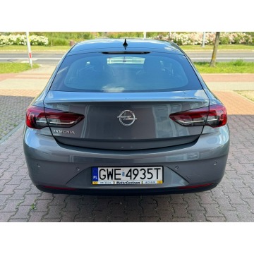 Opel Insignia  Sedan/Limuzyna 2020,  2.0 diesel, automat - Na sprzedaż za 77 900 zł - Rumia - zdjęcie 5