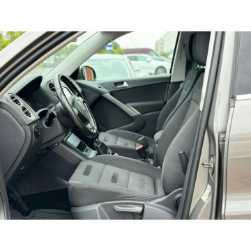 Volkswagen Tiguan  SUV 2009,  2.0 diesel - Na sprzedaż za 29 900 zł - Rumia - zdjęcie 10