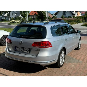 Volkswagen Passat 2013,  1.6 diesel - Na sprzedaż za 24 900 zł - Rumia - zdjęcie 4