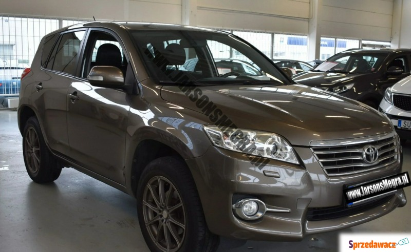 Toyota   SUV 2011,  2.0 benzyna - Na sprzedaż za 36 200 zł - Kiczyce