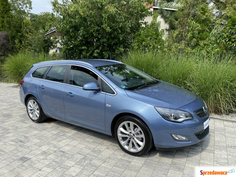 Opel Astra - opłacone - zadbane - Samochody osobowe - Poznań