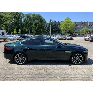 Jaguar XF  Sedan/Limuzyna 2022,  2.0 diesel, automat - Na sprzedaż za 269 899 zł - Kraków - zdjęcie 4