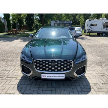 Jaguar XF  Sedan/Limuzyna 2022,  2.0 diesel, automat - Na sprzedaż za 269 899 zł - Kraków - zdjęcie 2