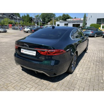 Jaguar XF  Sedan/Limuzyna 2022,  2.0 diesel, automat - Na sprzedaż za 269 899 zł - Kraków - zdjęcie 6